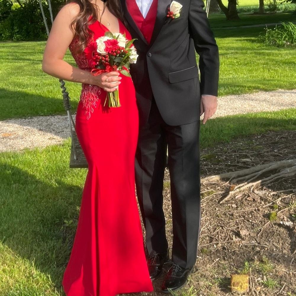 Red Prom dress from Camille La Vie size 2 only worn once original price $280